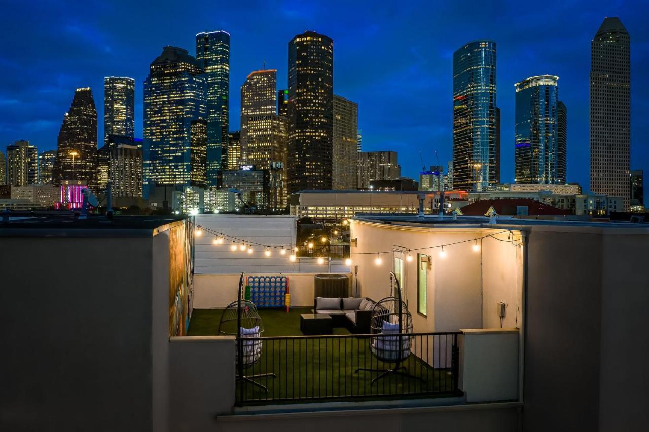 Lavish Downtown Home With Stunning Rooftop Deck Views Houston Exteriör bild